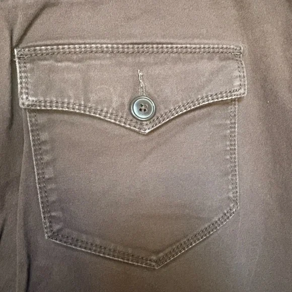 LOFT 5 POCKET JEANS. GENTLY WORN - Picture 2 of 5